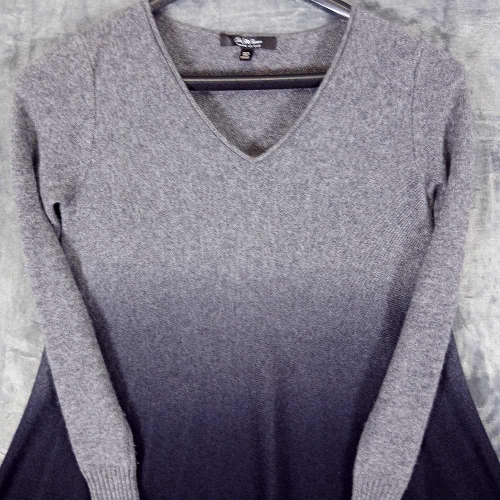 Saks Fifth Avenue Sweater Womens XS Gray Black Cashmere Ombre Tunic V Neck - Picture 3 of 9